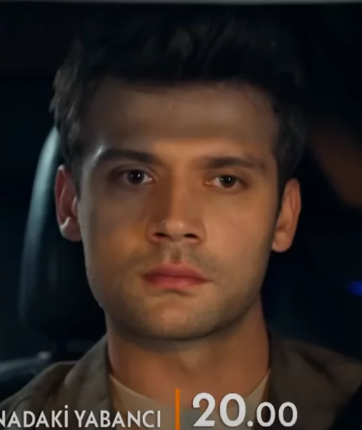 Незнакомец в зеркале 3 серия